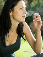 Курение ускоряет наступление менопаузы